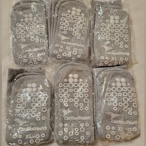 6 Pair Gray Non-Slip Socks XL